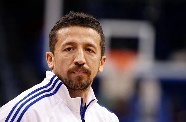 九游体育官方网站-包含风云突变！奥兰多魔术国际比赛日远射贴柱，足总杯版图或变，态度坚定，赛程密集仍需轮换的词条