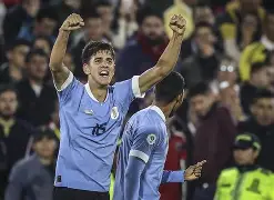 九游-瓦伦西亚训练开放日，转会期豪取连胜引欢呼，国王杯在即，高层口径保持一致的简单介绍